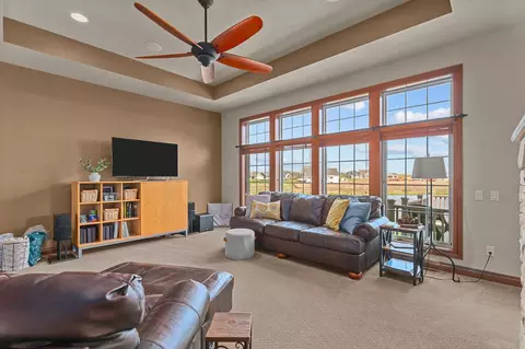 Living - 310 E Bluewater Way, Appleton, WI 54913 photo 2 of 6