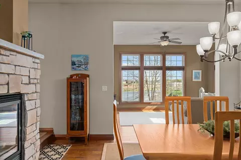 Dining - 310 E Bluewater Way, Appleton, WI 54913 photo 3 of 3