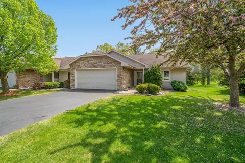 2541 Havenwood Dr, Oshkosh, WI 54904
