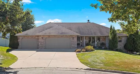 2656 Soman Ct, Green Bay, WI 54302