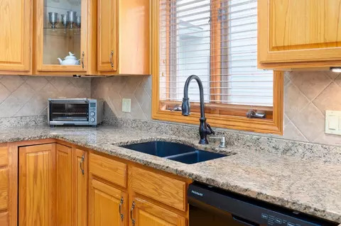 Kitchen - 1809 E Sylvan Ave, Appleton, WI 54915 photo 5 of 5