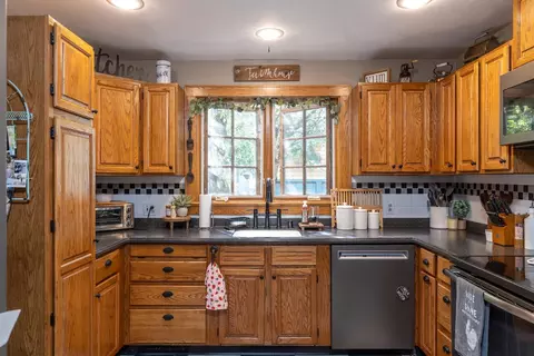 523 S Mueller St, Appleton, WI 54914 photo 6