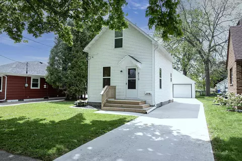 819 W Brewster St, Appleton, WI 54914