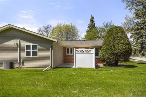 925 S West Ct UNIT A, Appleton, WI 54915 photo 20