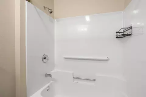 925 S West Ct UNIT A, Appleton, WI 54915 photo 15