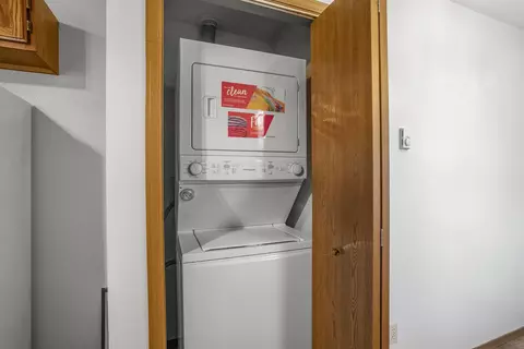 925 S West Ct UNIT A, Appleton, WI 54915 photo 7