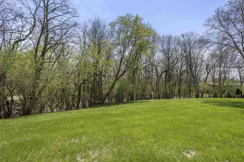 925 S West Ct UNIT A, Appleton, WI 54915 photo 18