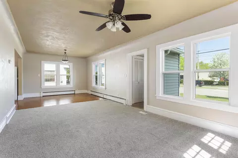 1407 W College Ave, Appleton, WI 54915 photo 3