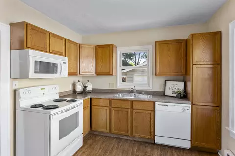 1407 W College Ave, Appleton, WI 54915 photo 7