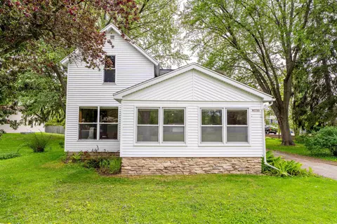 w7755 Island Street, Shiocton, WI 54170