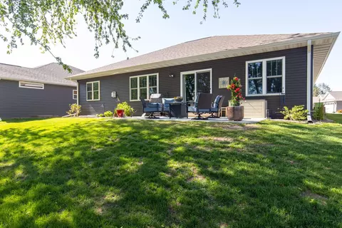 Exterior - 1056 W Cecilia Ct, Appleton, WI 54913 photo 6 of 6