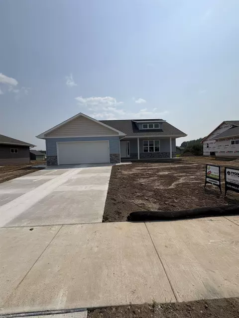 4649 Paul Ln, Green Bay, WI 54313