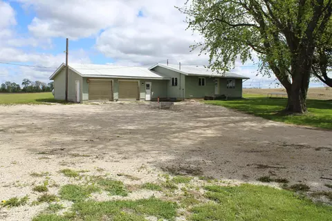 w3940 Wisconsin 49, Brownsville, WI 53006