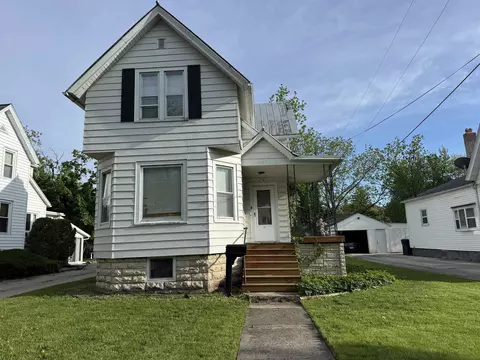 246 E Merrill Ave, Fond Du Lac, WI 54935