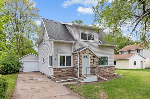 2823 Blaine St, Stevens Point, WI 54481
