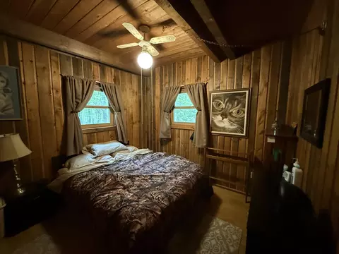 Bedroom - w10412 Island Lake Lane, Gresham, WI 54128 photo 5 of 7