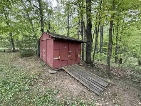 Exterior - w10412 Island Lake Lane, Gresham, WI 54128 photo 6 of 13