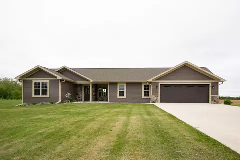 n5839 Esterbrook Road, Fond Du Lac, WI 54937
