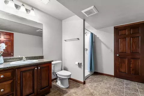 Bath - 4816 W Corsican Pine Dr, Appleton, WI 54913 photo 2 of 2