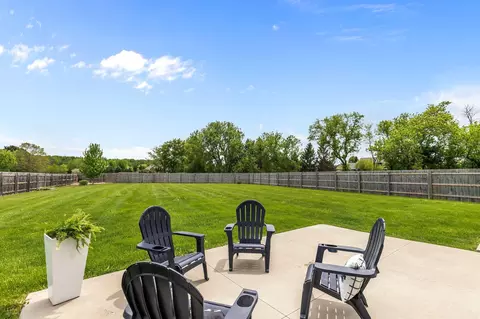 Exterior - 4816 W Corsican Pine Dr, Appleton, WI 54913 photo 2 of 6