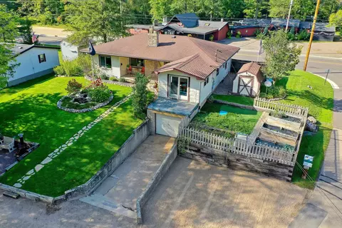 w6023 Lake Drive, Shawano, WI 54166