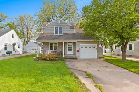 130 Law St, Neenah, WI 54956
