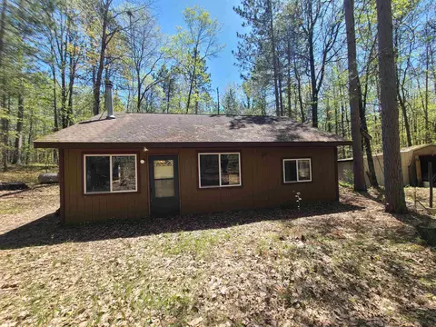 W12064 Jones Road, Athelstane, WI 54104
