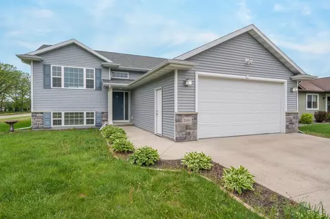 2500 Marathon Ave, Neenah, WI 54956