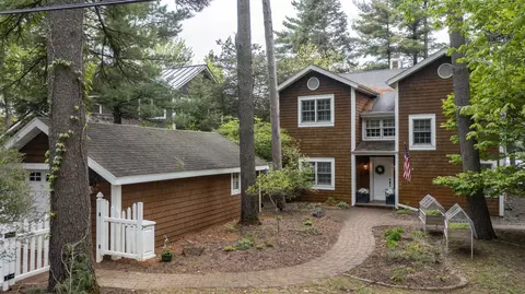 n2317 Long Cove Drive, Waupaca, WI 54981