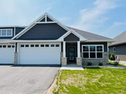 479 Papermill Cir #6, Kimberly, WI 54136