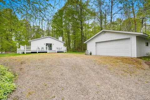 2927 Maple Ln, Wabeno, WI 54566