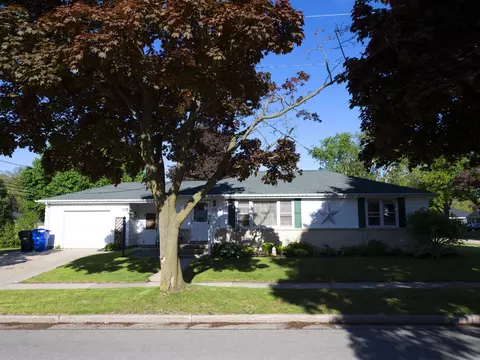 2019 N Mcdonald St, Appleton, WI 54911