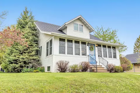 513 Wisconsin Ave, Kewaunee, WI 54216