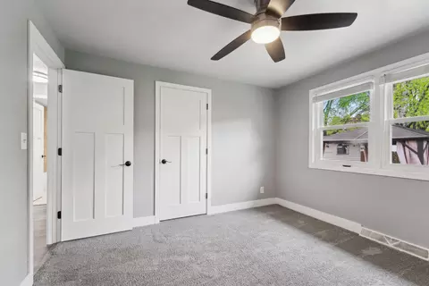 Bedroom - 1523 N Lynndale Dr, Appleton, WI 54914 photo 2 of 5