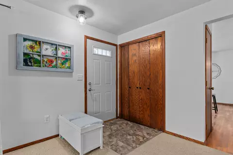 Entry Way - 2112 E John St, Appleton, WI 54915 photo 1 of 2