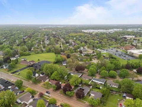 View/Area - 2112 E John St, Appleton, WI 54915 photo 1 of 2