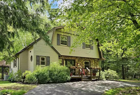 9388 Alpine Rd, Fremont, WI 54940