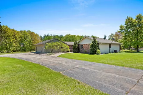 1649 Hazelwood Dr, Sobieski, WI 54171