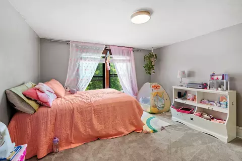 Bedroom - 816 W Oklahoma St, Appleton, WI 54914 photo 1 of 4