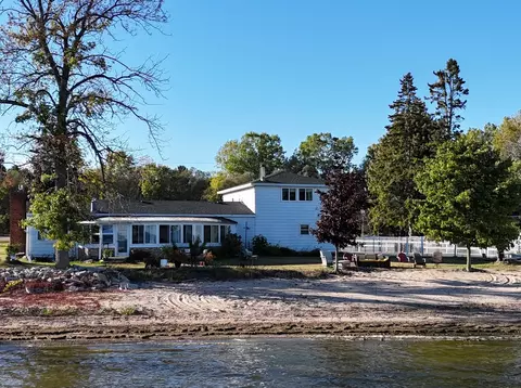 n7120 Michigan 35, Cedar River, MI 49887
