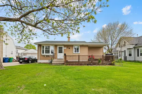 1363 Klaus St, Green Bay, WI 54302