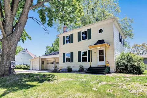 108 Healy Ct, Shawano, WI 54166