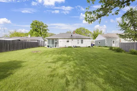 1931 S Adams St, Appleton, WI 54915 photo 3