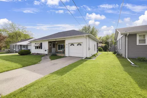 1931 S Adams St, Appleton, WI 54915 photo 2