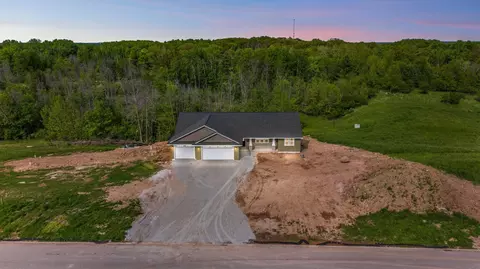 6322 Hidden Hills Trl, Denmark, WI 54208