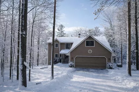 5997 Bluff Ledge Rd, Sturgeon Bay, WI 54235