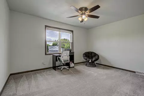Bedroom - n406 Marion Avenue, Appleton, WI 54915 photo 5 of 6