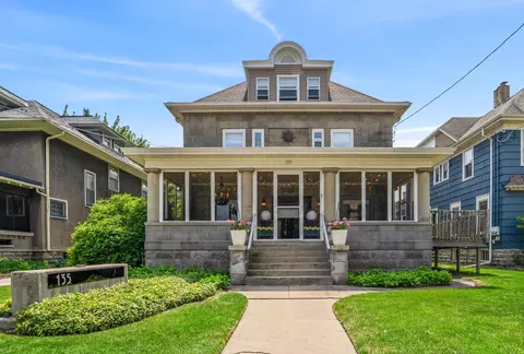 135 Church Ave, Oshkosh, WI 54901