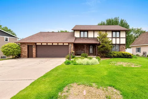 2931 Lumber Ln, Green Bay, WI 54313