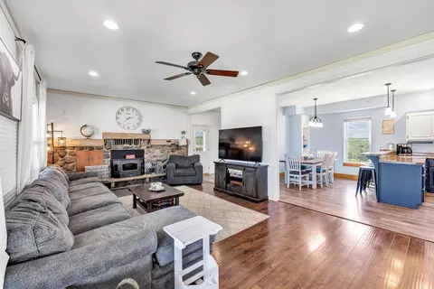 Living - 4600 Kamper Ln, Denmark, WI 54208 photo 1 of 3
